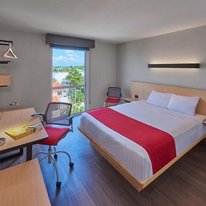 Habitación con Cama Queen